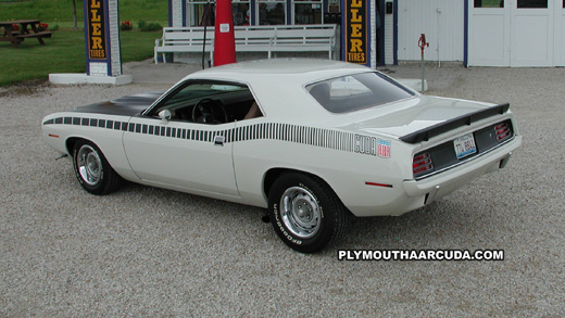 1970 Plymouth AAR Cuda Desktop Wallpaper Image 8